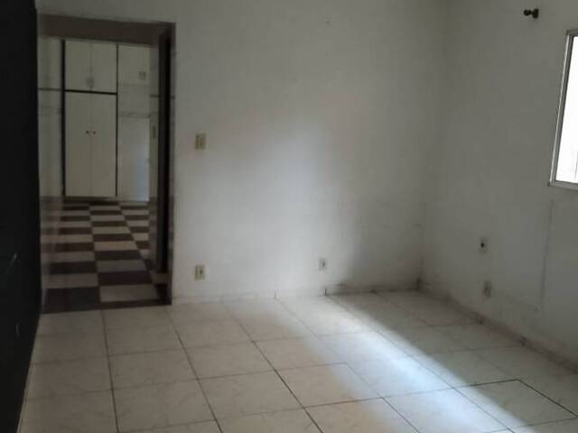 Sobrado para Venda em Diadema - 4